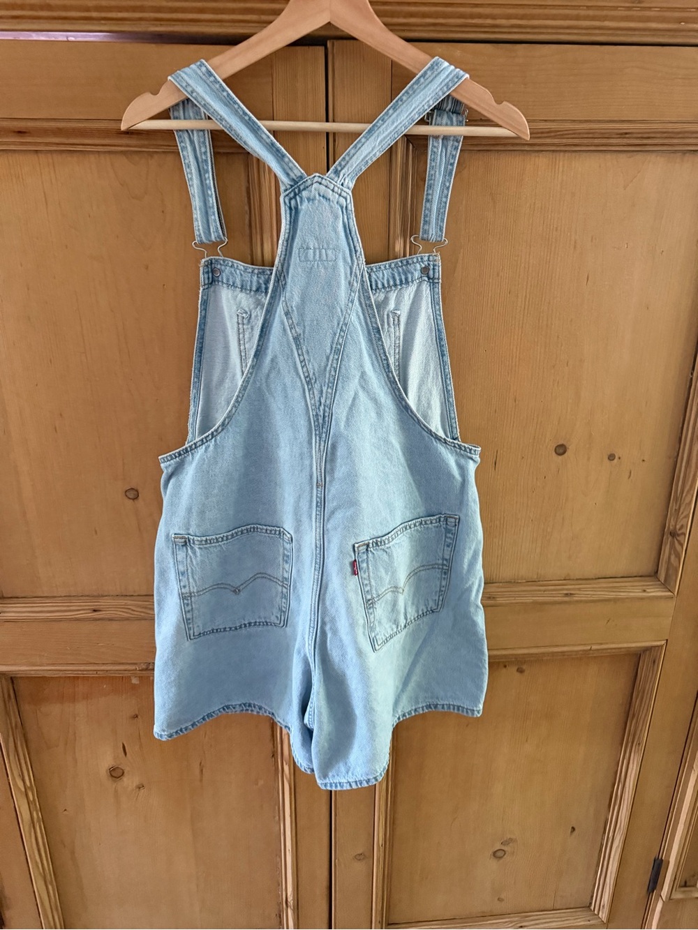 Levi's Utility Shortalls - Picture 4 of 5